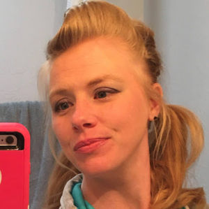 Meet your Posher, Alix